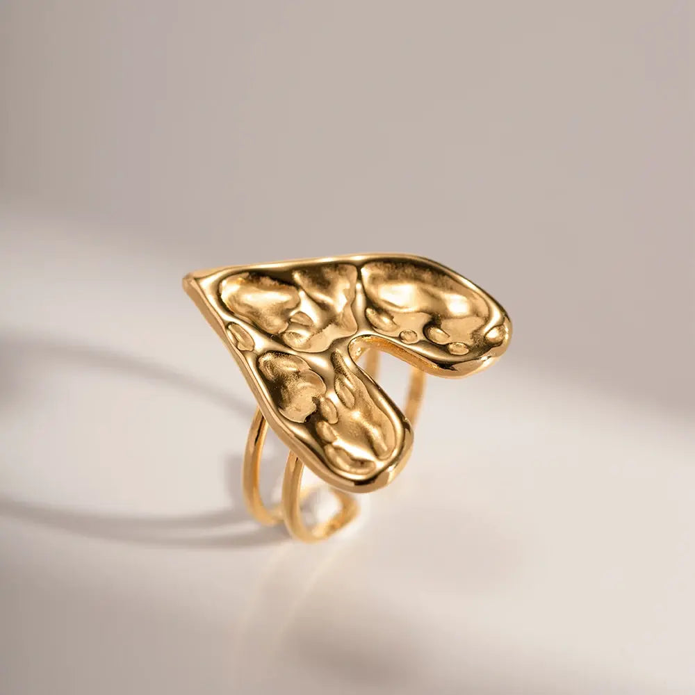 Cuore Ring